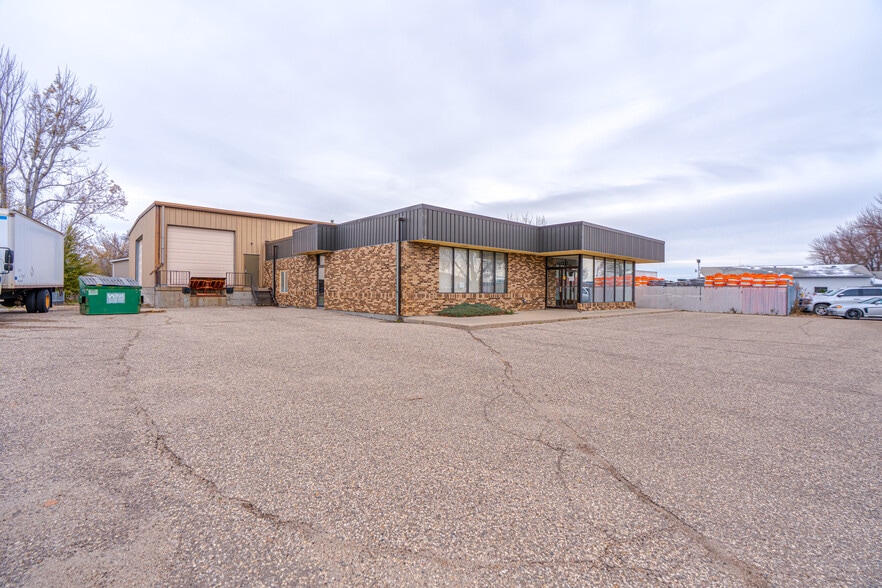 1100 Basin Ave, Bismarck, ND à vendre - Photo principale - Image 3 de 32