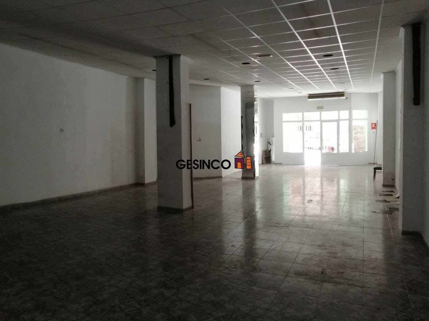 Retail in Ontinyent for lease Building Photo- Image 1 of 6