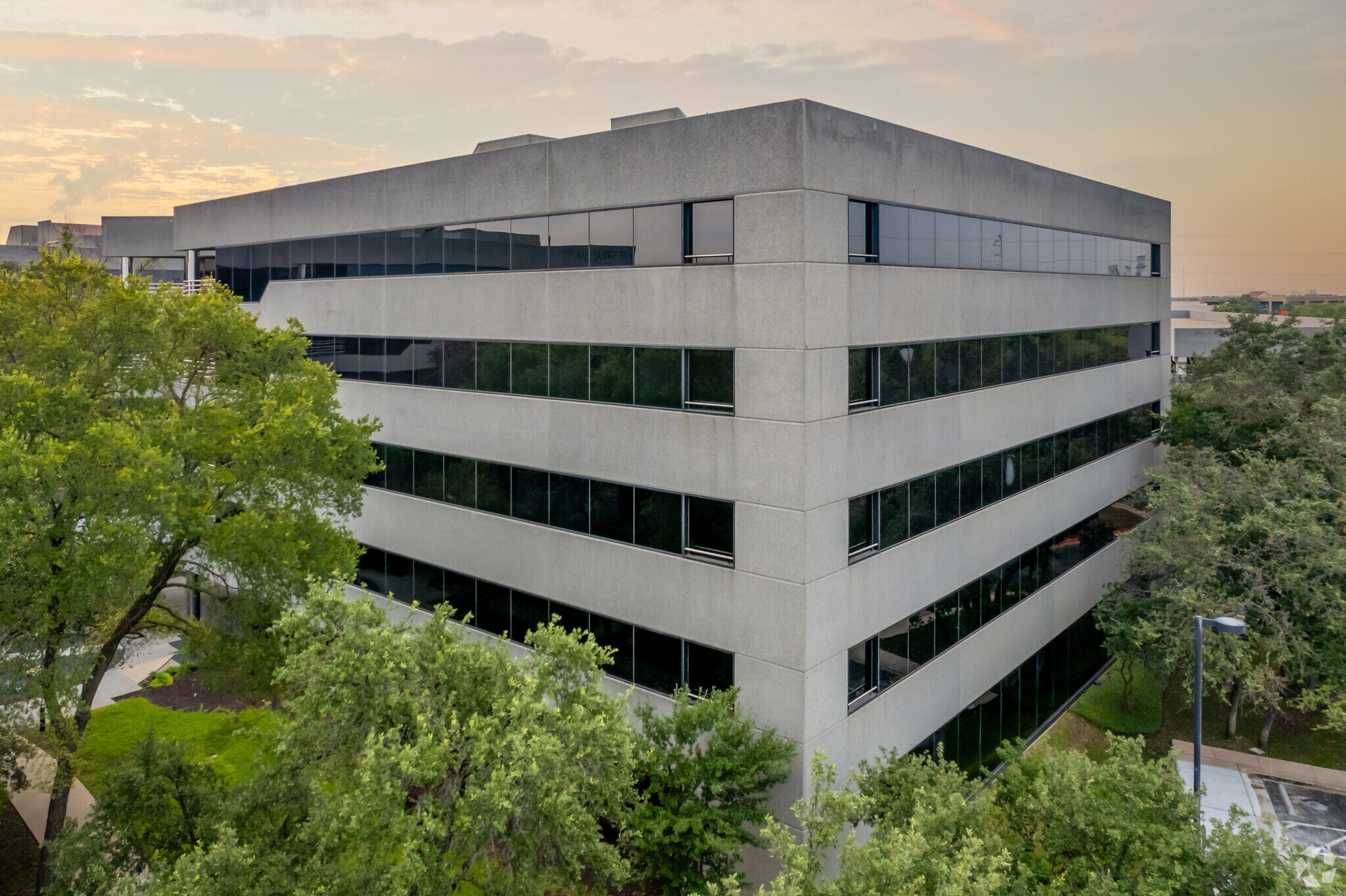 11044 Research Blvd, Austin, TX à louer Photo principale- Image 1 de 22