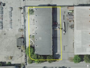 8187 NW 71st St, Miami, FL - Aerial  map view