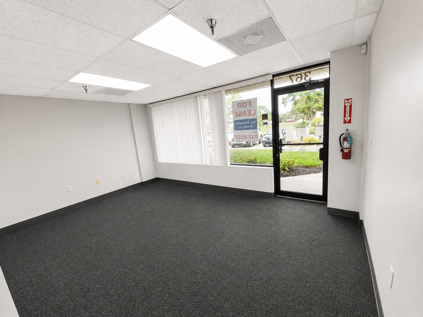 367 Interstate Blvd, Sarasota, FL à louer Photo intérieure- Image 1 de 7
