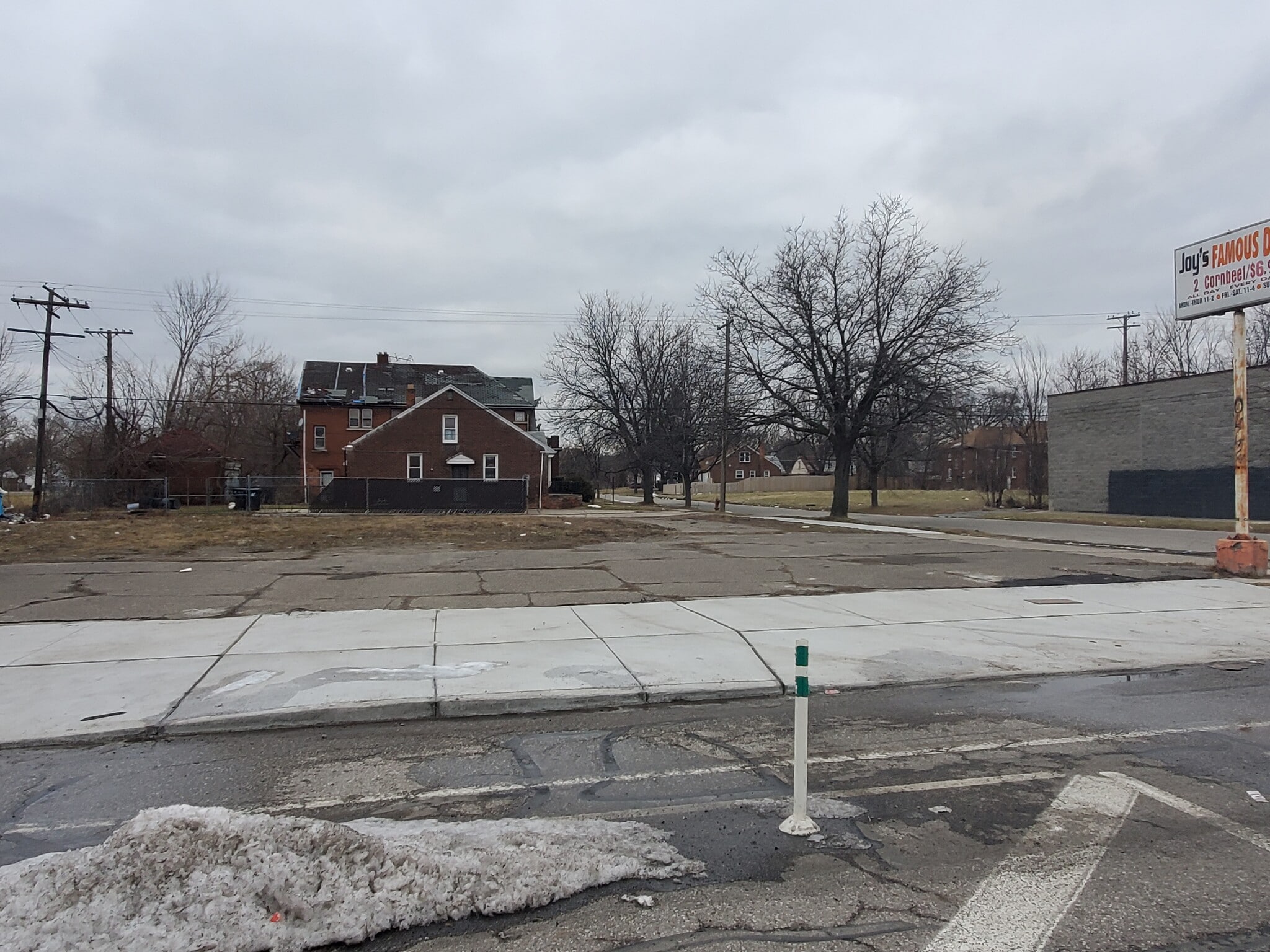 13131 E Warren Ave, Detroit, MI for sale Primary Photo- Image 1 of 8