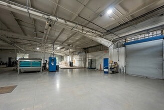 2650 Jewett Ln, Sanford, FL for lease Interior Photo- Image 2 of 6