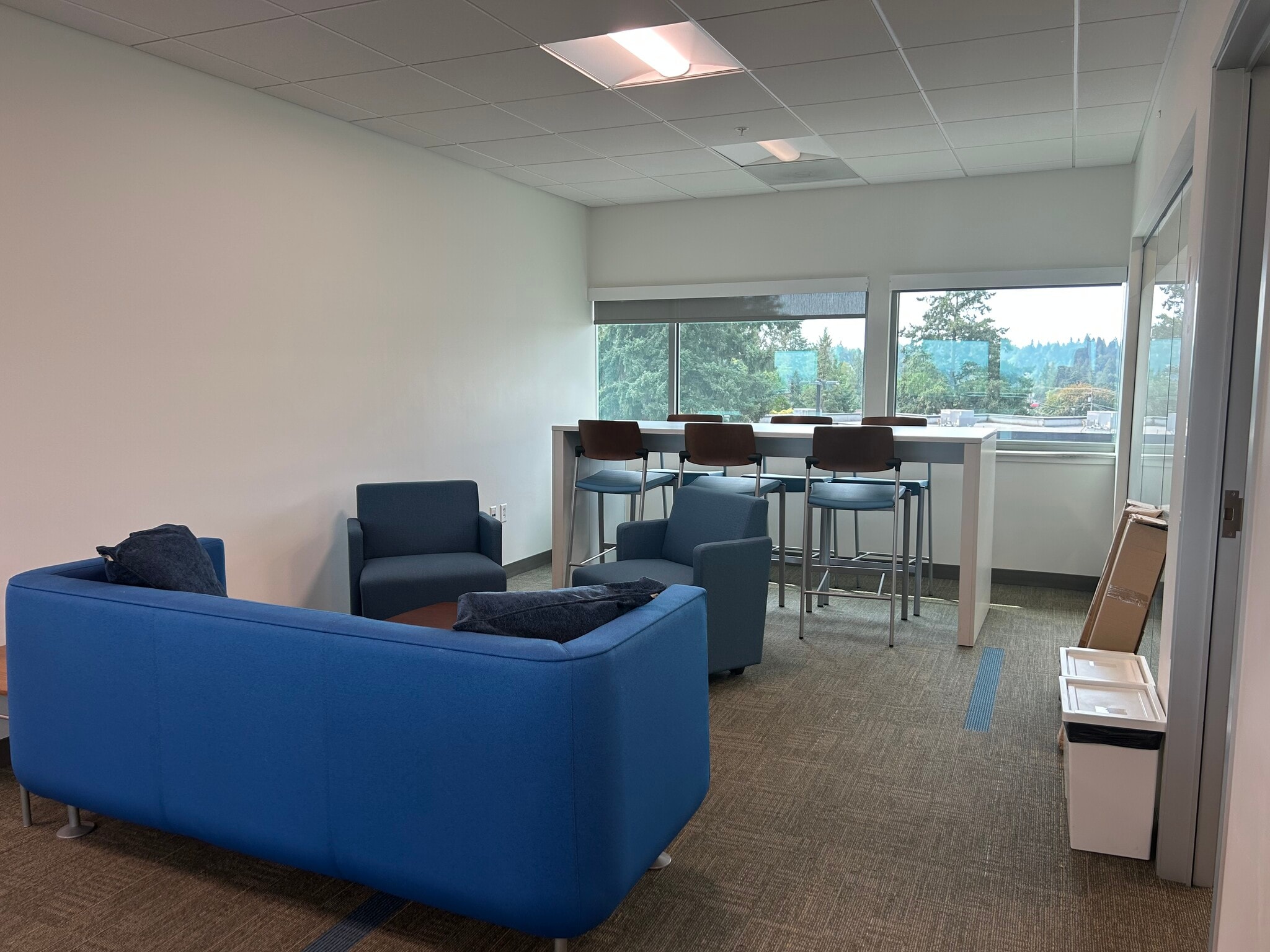 340 Vista Ave SE, Salem, OR for lease Interior Photo- Image 1 of 4