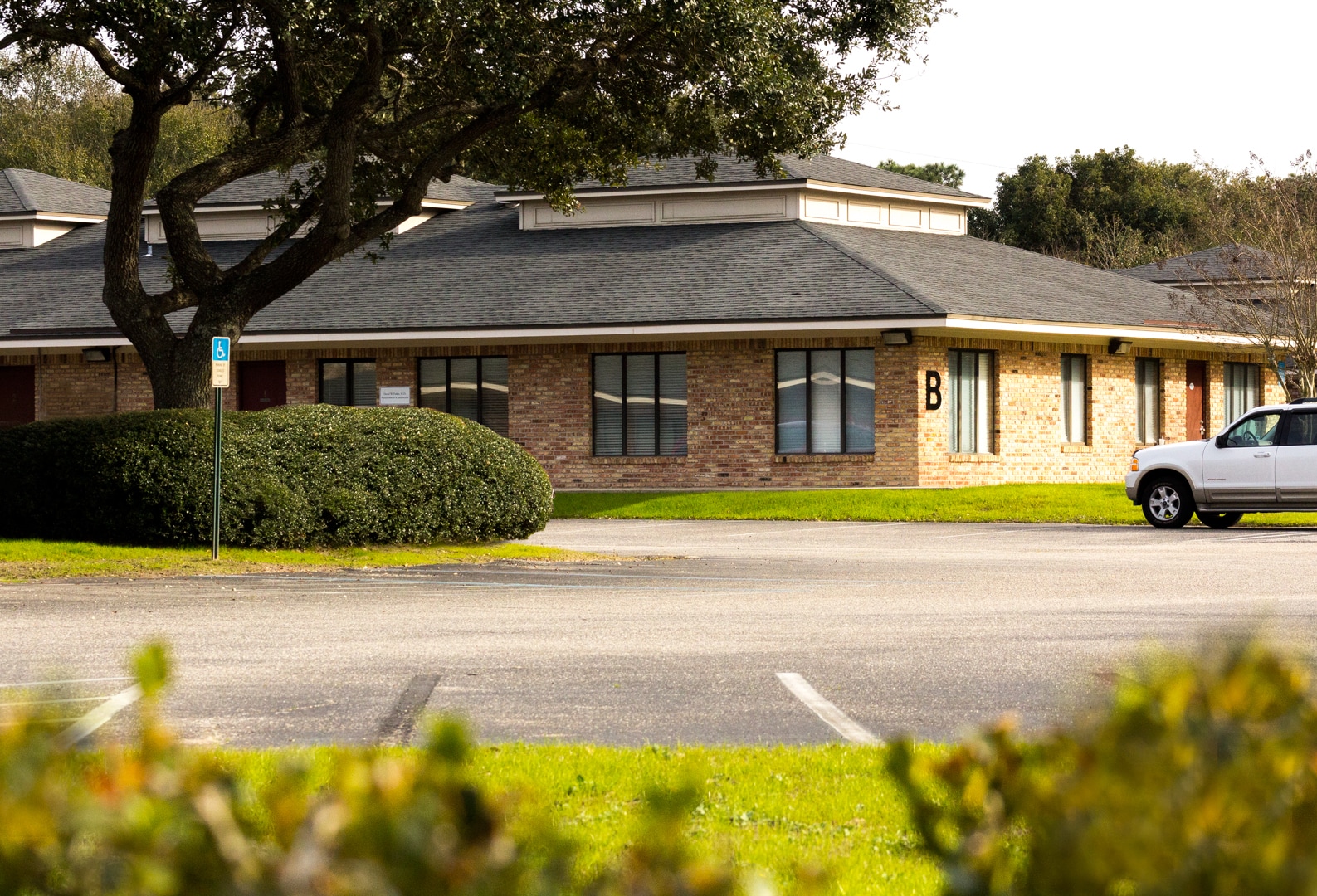 6706 N 9th Ave, Pensacola, FL for lease Interior Photo- Image 1 of 6