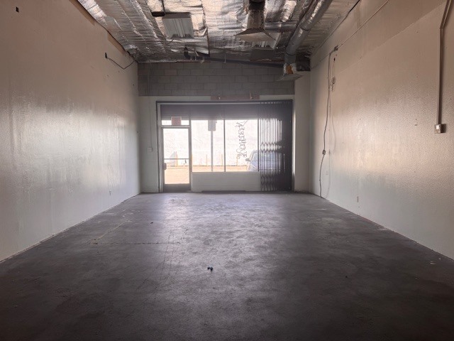 2626 N Figueroa St, Los Angeles, CA à louer Photo intérieure- Image 1 de 5