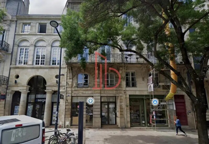Bureau dans Bordeaux à louer Photo du bâtiment- Image 1 de 7