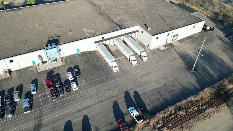 6190 NW Mckinley St, Ramsey, MN à vendre - Vidéo sur l’inscription commerciale - Image 2 de 22