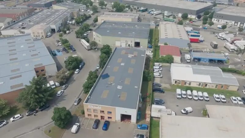 Office in Vénissieux for lease - Aerial - Image 1 of 10