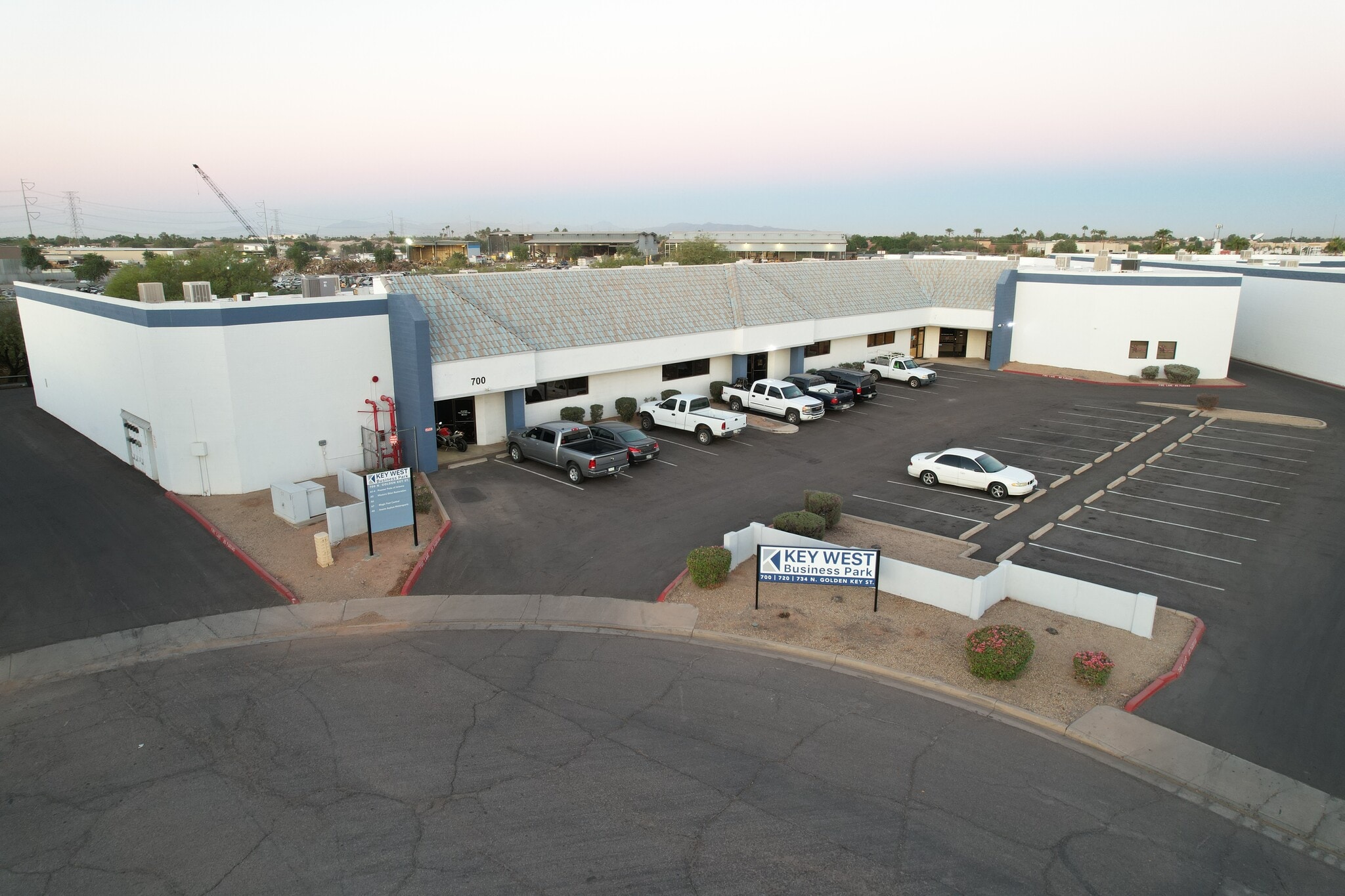 700 N Golden Key St, Gilbert, AZ for lease Primary Photo- Image 1 of 9