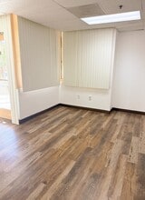 73733 Fred Waring Dr, Palm Desert, CA à louer Photo intérieure- Image 1 de 11