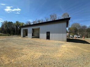 25 Marietta Pl NW, Concord, NC for lease Interior Photo- Image 2 of 8