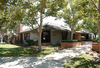 Plus de détails pour 22952-22958 El Toro Rd, Lake Forest, CA - Bureau à vendre