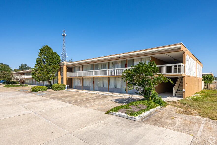9970 Airline Hwy, Baton Rouge, LA à vendre - Photo du bâtiment - Image 3 de 26