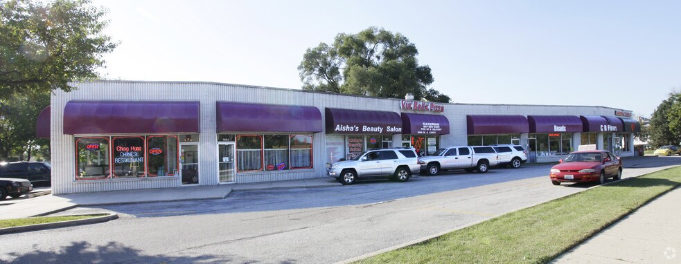 1926-1992 S River Rd, Des Plaines, IL à louer - Photo du bâtiment - Image 3 de 3