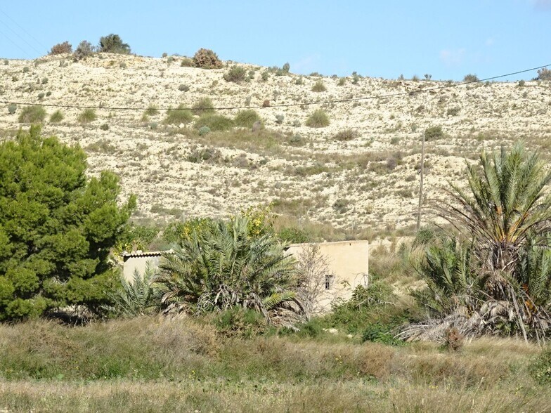 Land in Aspe, Alicante for sale - Primary Photo - Image 2 of 5