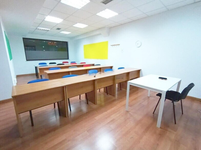 San Patricio, Salamanca, Salamanca à louer - Photo du bâtiment - Image 2 de 23