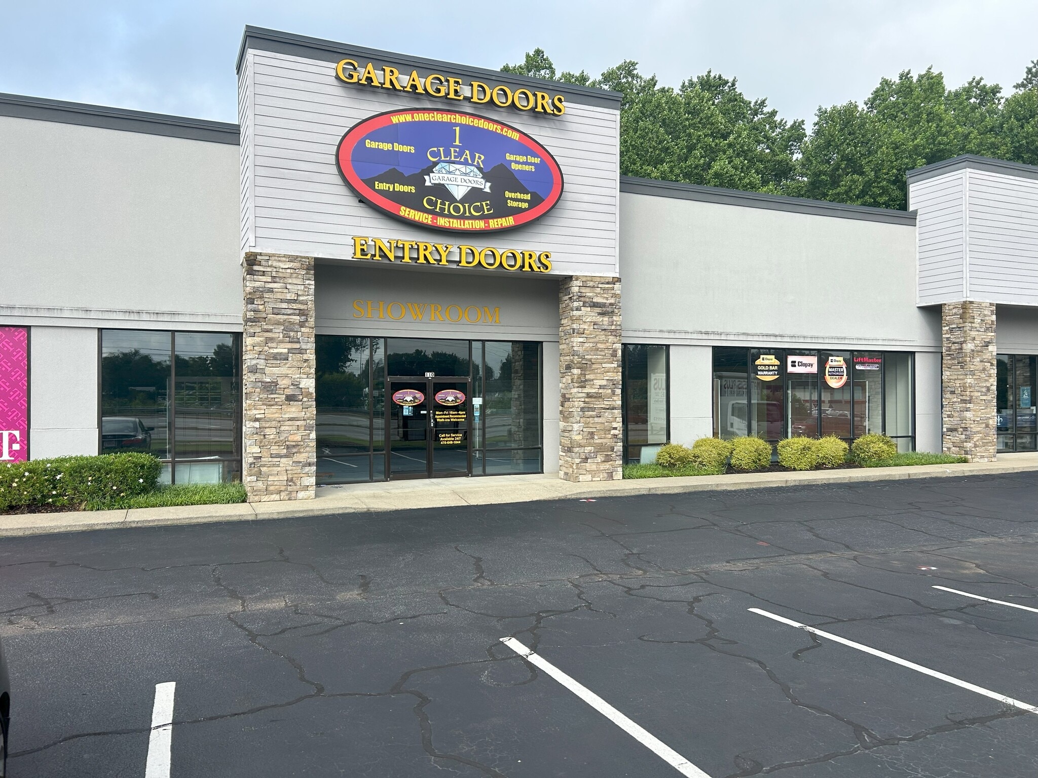 1881 Cobb Pky NW, Kennesaw, GA for lease Building Photo- Image 1 of 5