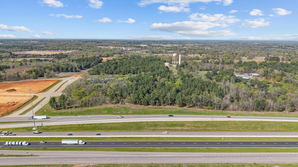 0 CR 472, Lindale, TX à vendre - Photo du bâtiment - Image 3 de 8