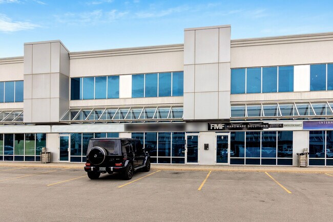 Plus de détails pour 7611 Pine Valley Dr, Vaughan, ON - Commerce de détail à vendre