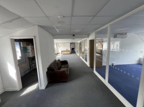 8 Wheelwrights Corner, Nailsworth for lease Interior Photo- Image 2 of 3