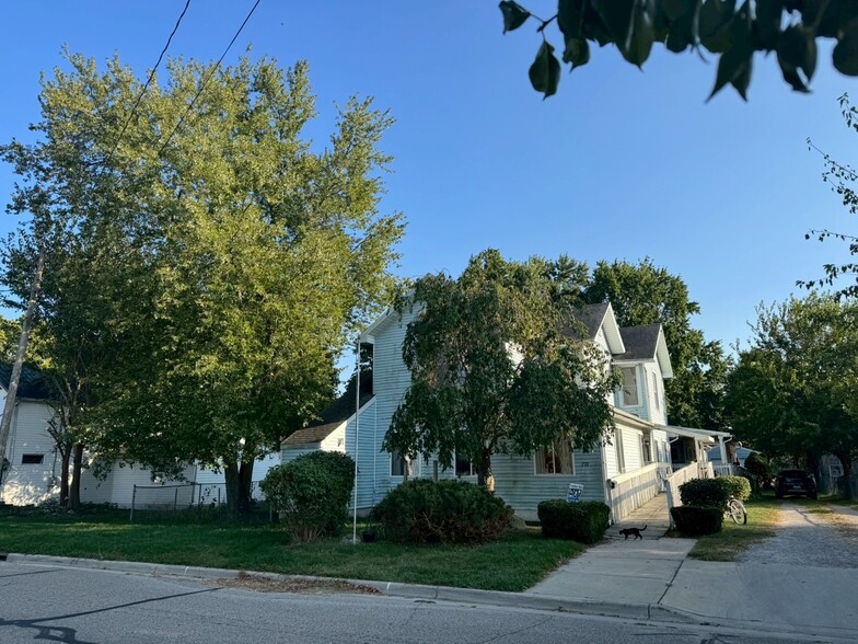 233 Baker St, Morenci, MI for sale - Primary Photo - Image 1 of 1