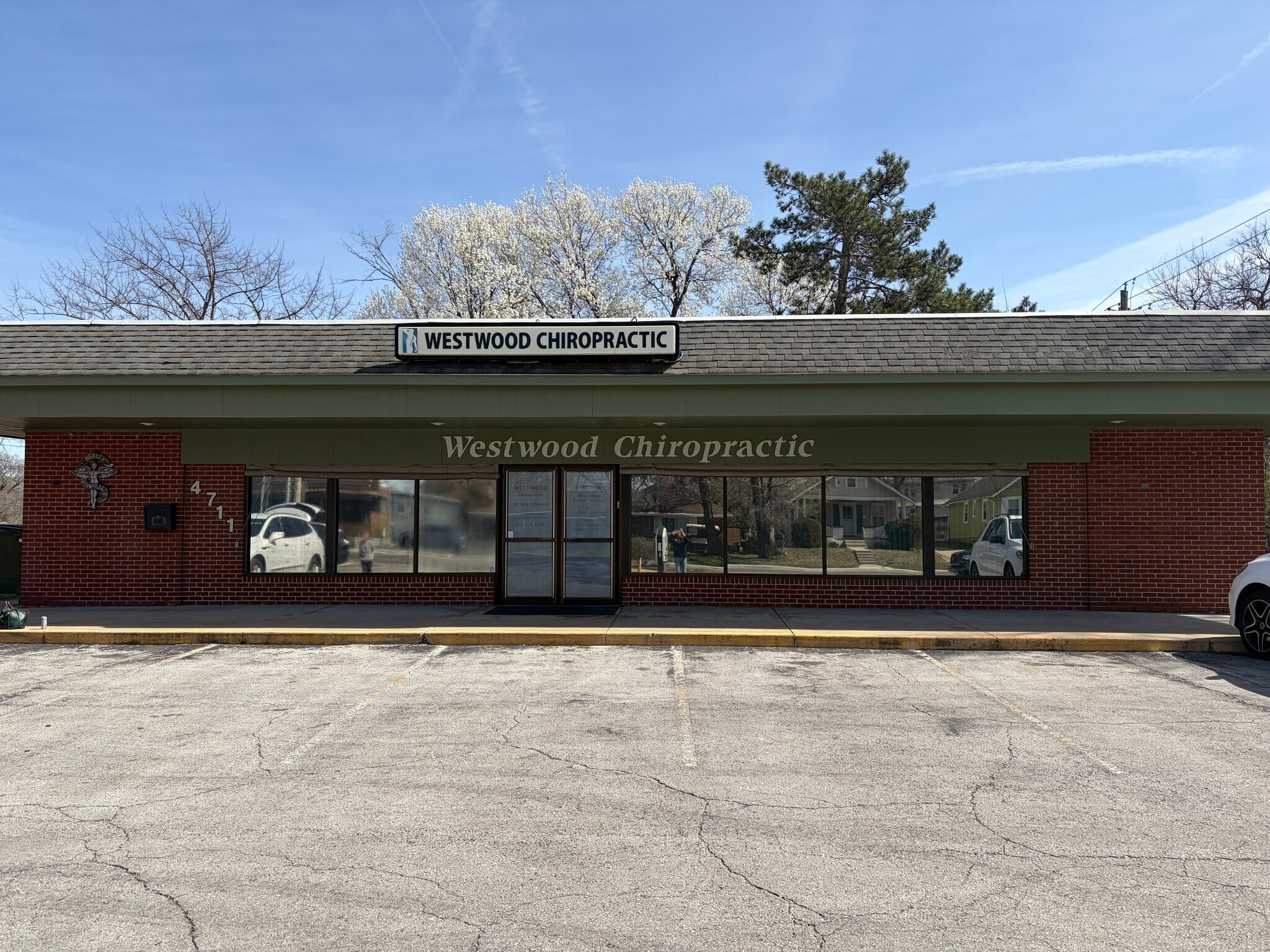 4711 Mission Rd, Mission, KS à vendre Photo principale- Image 1 de 13