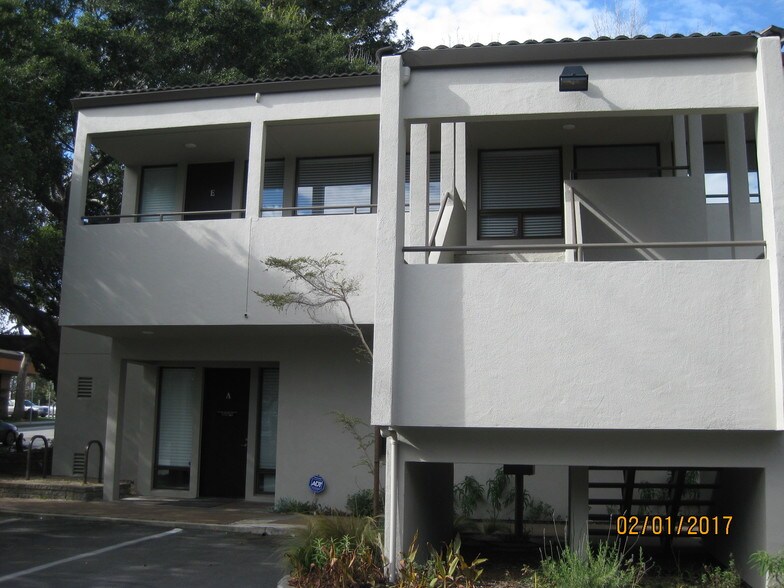 4145 Clares St, Capitola, CA à louer - Photo du bâtiment - Image 2 de 14