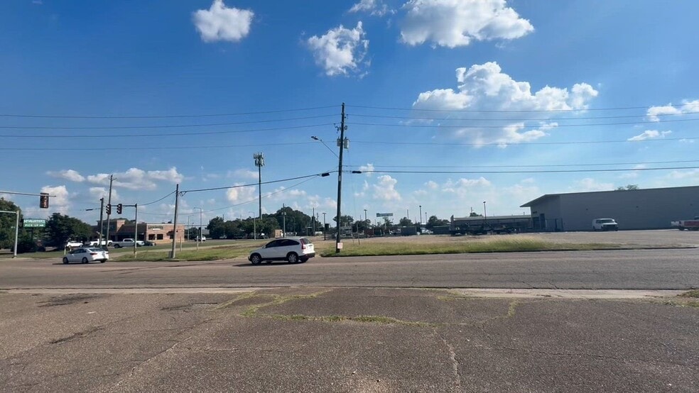 W 5th corner of 12th Avenue St, Laurel, MS for sale - Commercial Listing Video - Image 2 of 6