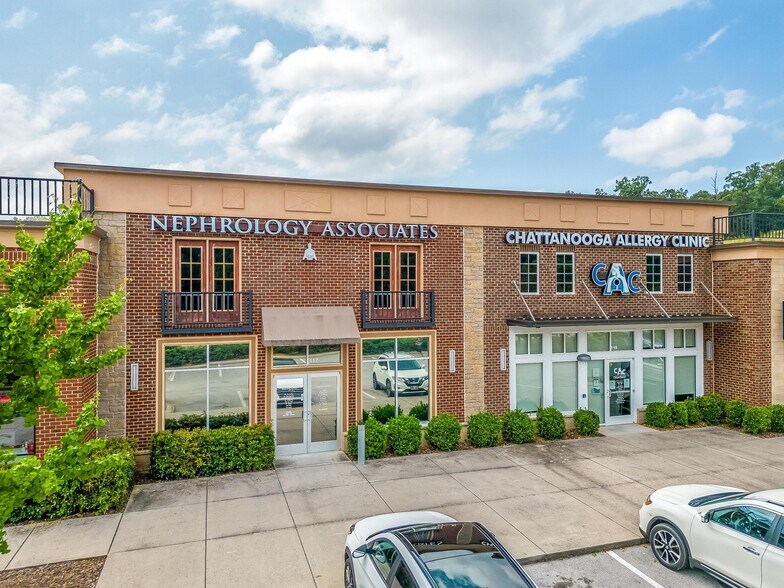 5243 Little Debbie Pky, Ooltewah, TN à louer - Photo du bâtiment - Image 2 de 7