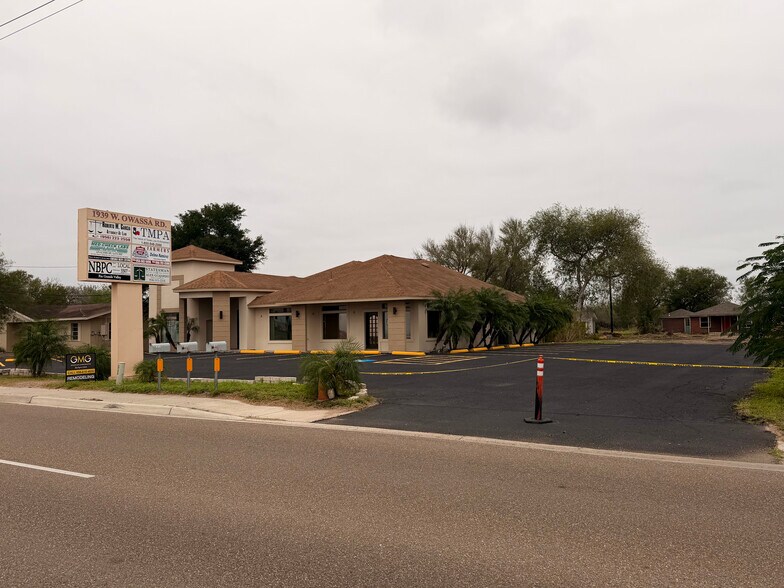 1939 W. Owassa Rd, Edinburg, TX à louer - Photo du bâtiment - Image 3 de 12