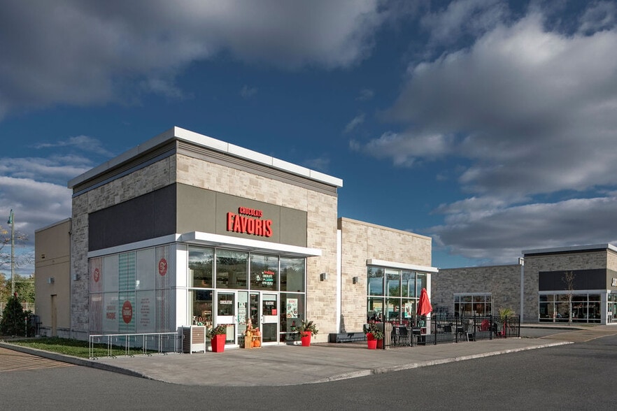 2785 Boul De La Pinière, Terrebonne, QC for lease - Building Photo - Image 3 of 17