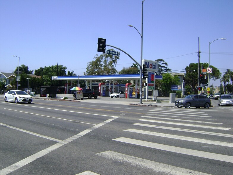 1925 Crenshaw Blvd, Los Angeles, CA à vendre - Photo principale - Image 1 de 1