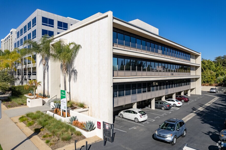260 S Los Robles Ave, Pasadena, CA à louer - Photo du bâtiment - Image 1 de 8