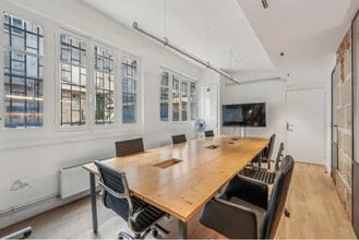 4 Rue Du Vertbois, Paris for lease Interior Photo- Image 2 of 12