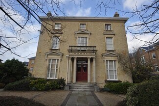 Plus de détails pour 102 New London Rd, Chelmsford - Bureau à louer