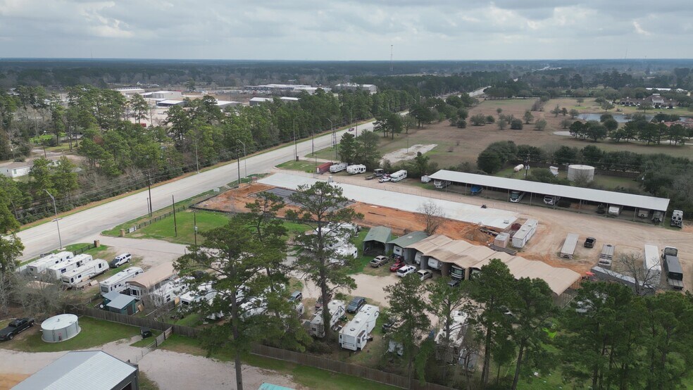 36815 FM 1774 Rd, Magnolia, TX à vendre - Vidéo sur l’inscription commerciale - Image 2 de 14