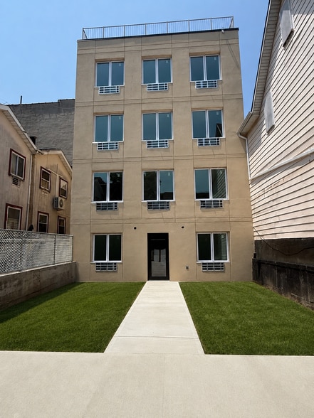 936 College Avenue Ave, Bronx, NY for sale - Building Photo - Image 1 of 10