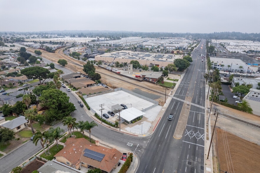 500 S Harbor Blvd, La Habra, CA à louer - Aérien - Image 2 de 5