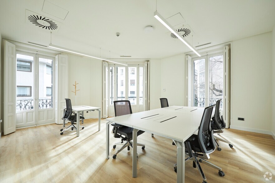 Calle de Jorge Juan, 35, Madrid, Madrid à louer - Photo du bâtiment - Image 3 de 12