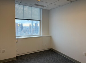 122 E 42nd St, New York, NY for lease Interior Photo- Image 2 of 4