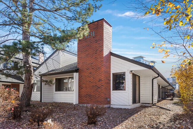 More details for 1231 S Parker Rd, Denver, CO - Office for Sale