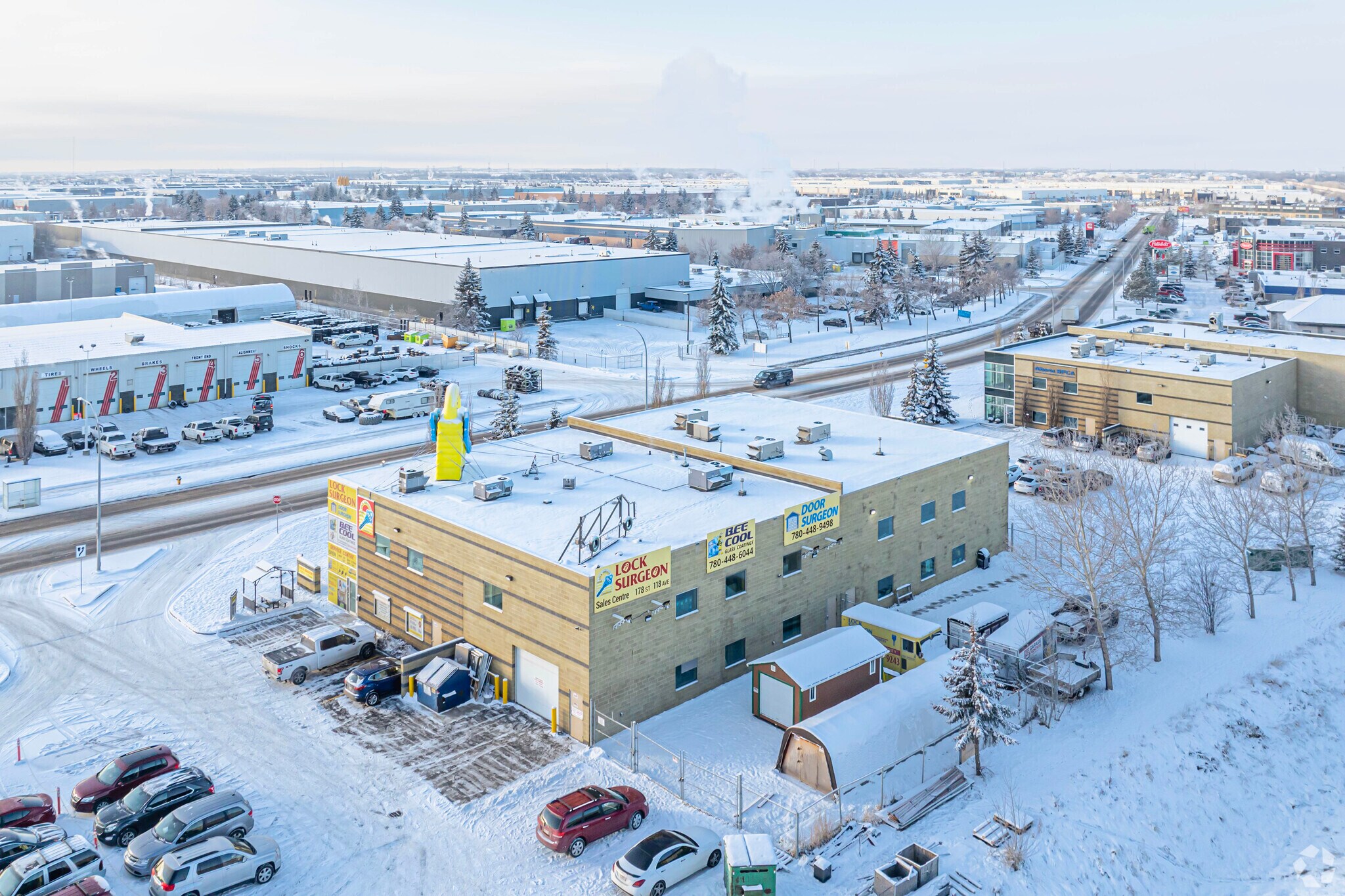 17816 118th Ave NW, Edmonton, AB for sale Primary Photo- Image 1 of 1