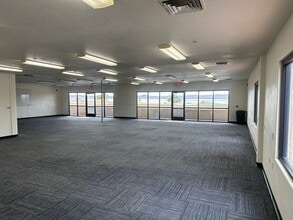 1100 London Bridge Rd, Lake Havasu City, AZ for lease Interior Photo- Image 2 of 13