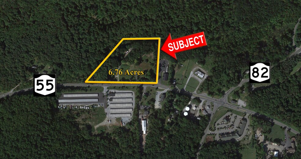 1463 Route 55, Lagrangeville, NY à vendre - Photo du bâtiment - Image 2 de 2