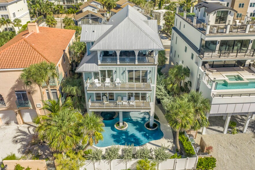 316 Beach Rd, Siesta Key, FL for sale - Building Photo - Image 2 of 93