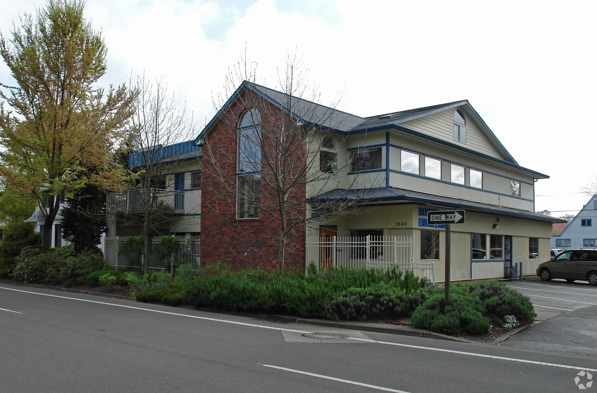 1245 Pearl St, Eugene, OR for lease Primary Photo- Image 1 of 7