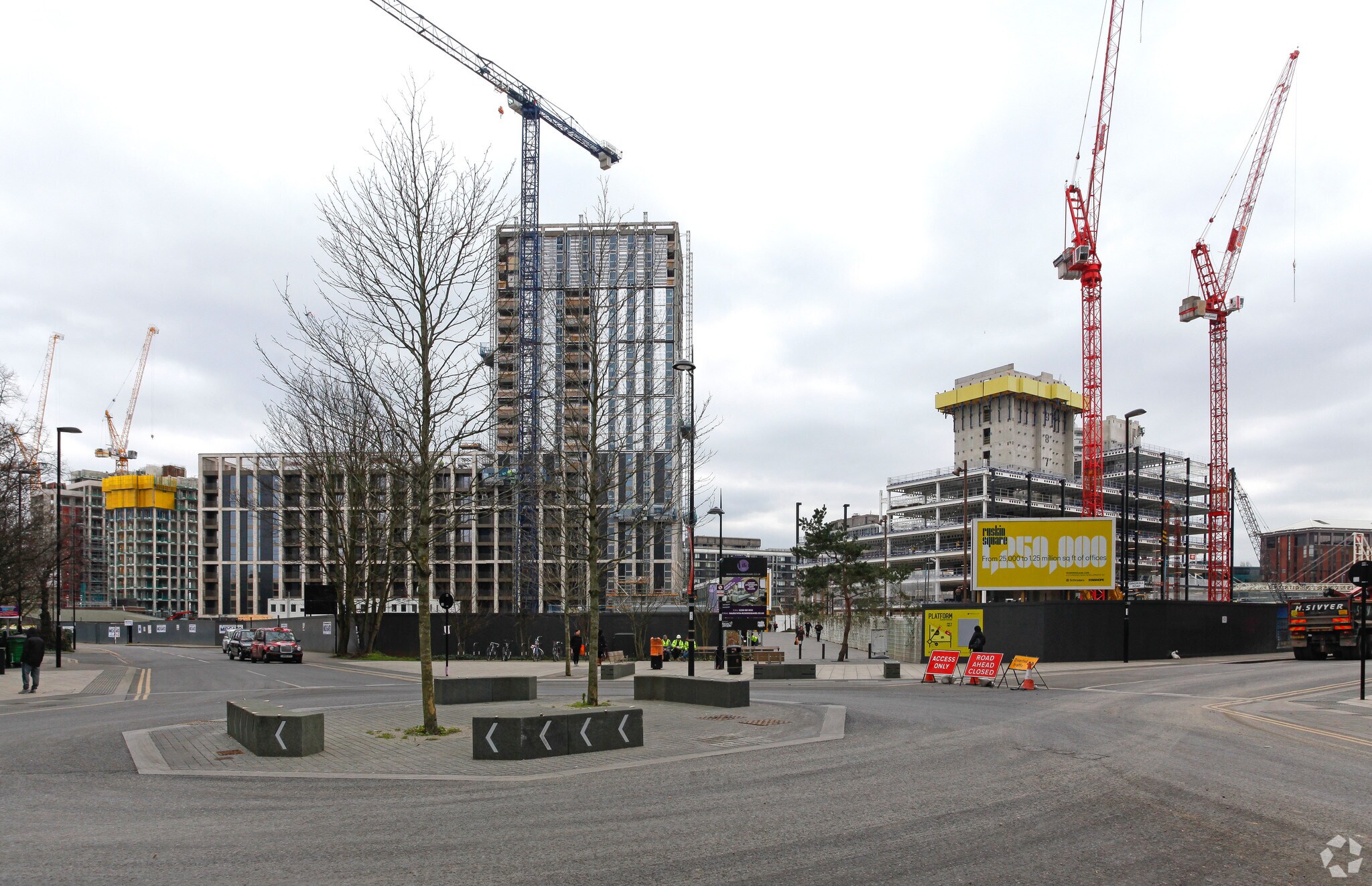 Dingwall Rd, Croydon à louer Photo du bâtiment- Image 1 de 3