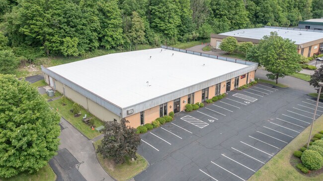More details for 61 Commerce Rd, Brookfield, CT - Industrial for Lease