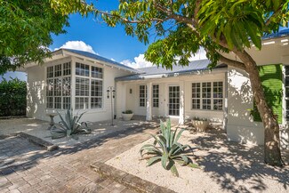 Plus de détails pour 315 9th St, West Palm Beach, FL - Bureau à vendre